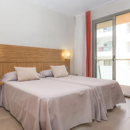 Odissea Park Aparthotel 4*