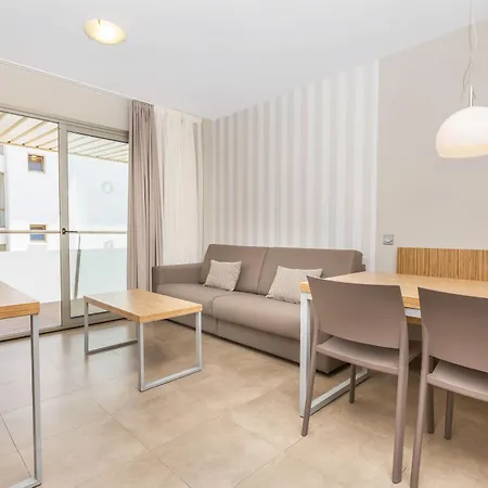 Odissea Park Aparthotel