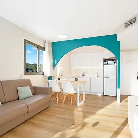 Odissea Park Aparthotel 4*