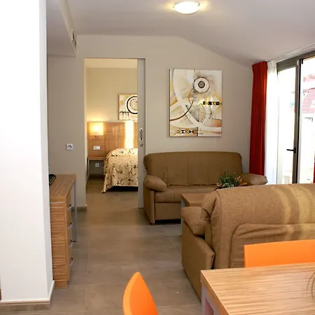 Odissea Park 4*