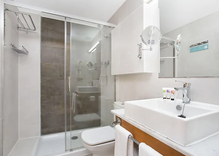 Aparthotel Odissea Park Santa Susanna