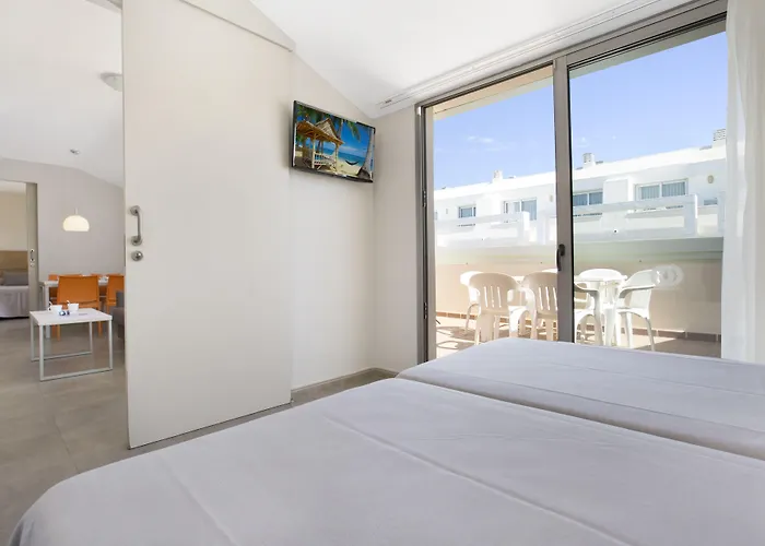 Aparthotel Odissea Park Santa Susanna